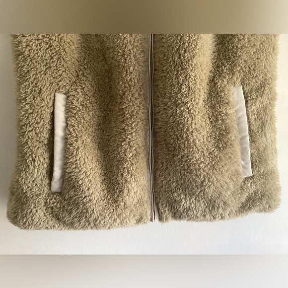 Women’s Patagonia Los Gatos Fleece Vest, Size Large - Picture 3 of 7